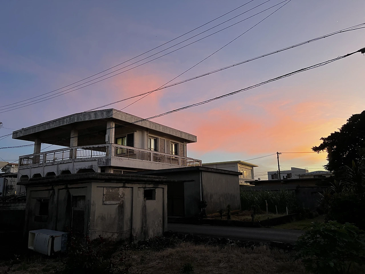 【旅】宮古島に到着 – 初日の午後、あたたかな夕暮れの空気に溶けていく