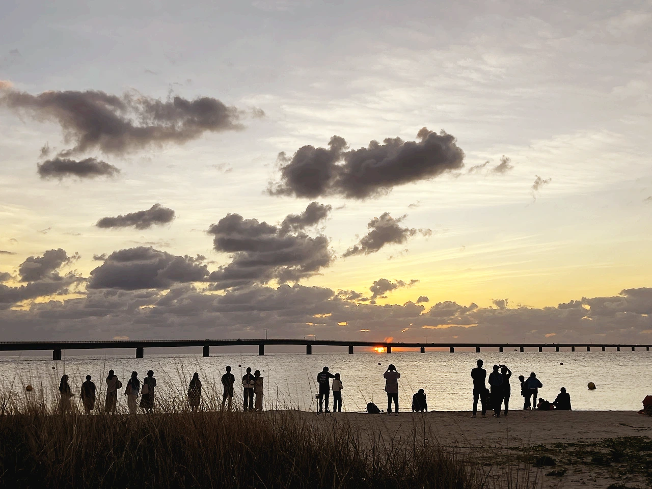 【宮古島旅行・3日目】宮古島の南端に立つー灯台と洞窟、そして海・海・海